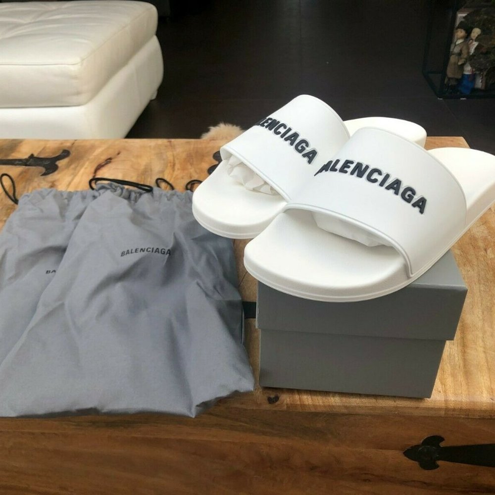 NEW Balenciaga Rubber Logo Pool Slides size 37